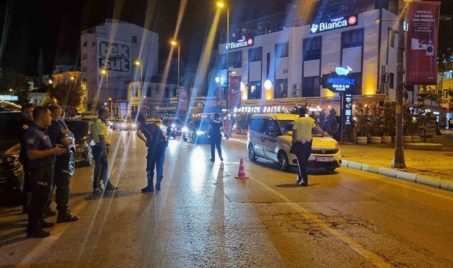 Balıkesir emniyetinden asayiş ve trafik denetimi
