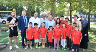 Başkan Büyükkılıç; Eskişehir Bağları'nda 3 mahalle muhtarı ve vatandaşlarla bir araya geldi