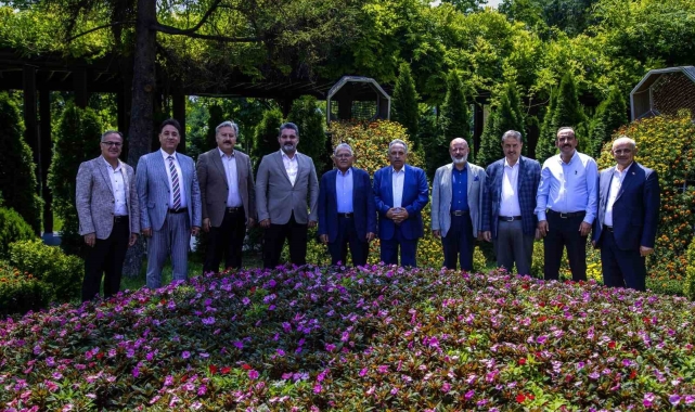 Başkan Büyükkılıç'tan belediye başkanlarıyla istişare toplantısı