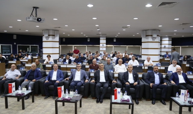 Başkan Büyüksimitci: "Yeşil pasaport ihtiyacı ve vize sorunu ihracatımızı olumsuz etkiliyor"