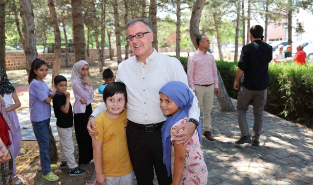 Başkan Özdoğan: "Yaz kurslarında iyi ve ahlaklı bireyler yetişiyor"