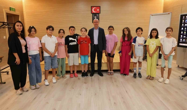 Başkan Pekyatırmacı: "Şehrimizin kültür sanat hayatına katkı sunmaya devam edeceğiz"