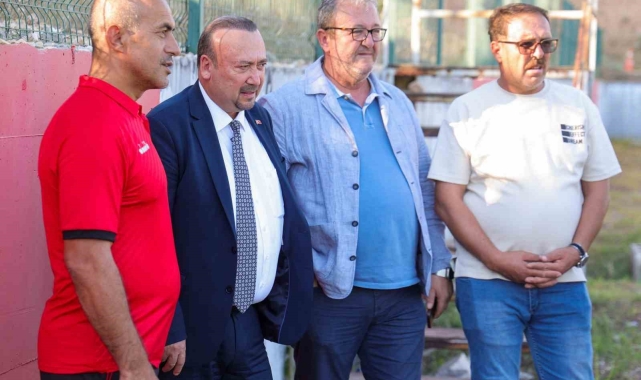 Başkan Yalım'dan Uşakspor antrenmanına ziyaret