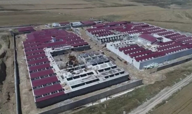 Batman'da cezaevinde mahkumlar arasında çıkan kavgada 5 kişi yaralandı