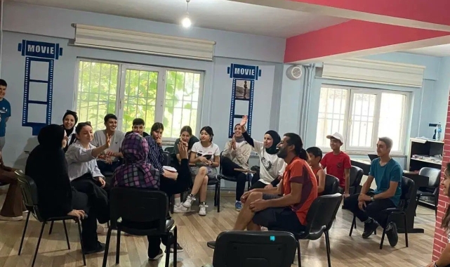 Batmanlı gençler müzik kursuna yoğun ilgi gösteriyor