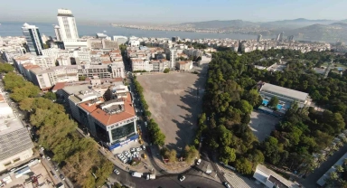 Belediye binasının yapımına karşılık Basmane Çukuru'ndan şartlı feragat