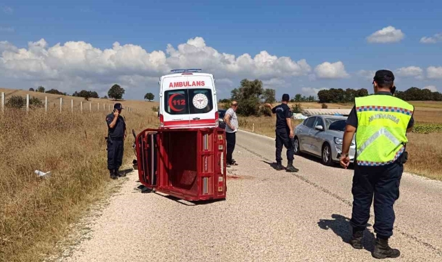 Bilecik'te elektrikli bisikletin devrilmesi sonucu 2 kişi yaralandı