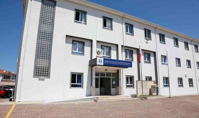 Bilişim Teknolojileri MYO'da bayrak değişimi