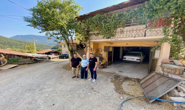 Bolu'da orman yangını nedeniyle tahliye edilen bazı vatandaşlar evlerine dönmeye başladı