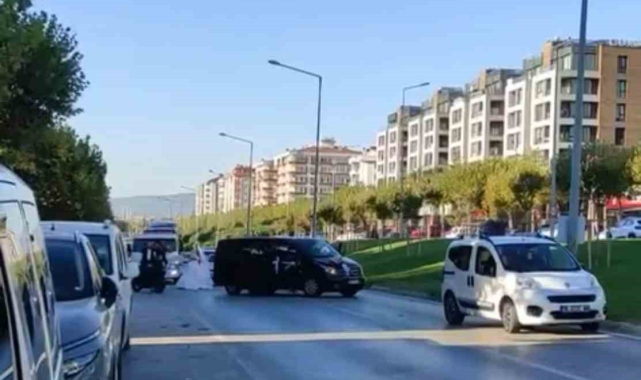 Bursa'da düğün konvoyu terörü.. Yolu kesip dakikalarca oyun oynadılar