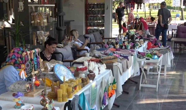 Bursa'nın üreten kadınları, alışveriş şenliğinde buluştu