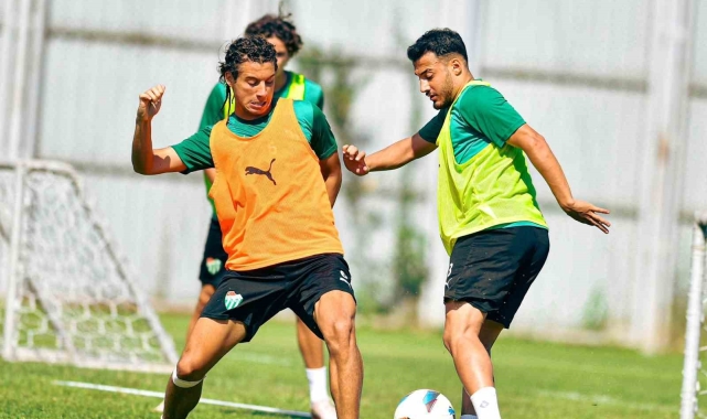 Bursaspor'da tempo artıyor