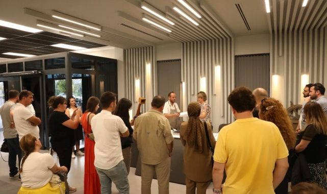 Büyük Şehir Sanat Galerisi'nde hem sanat hem insan kaynaklarına yönelik workshop etkinliği
