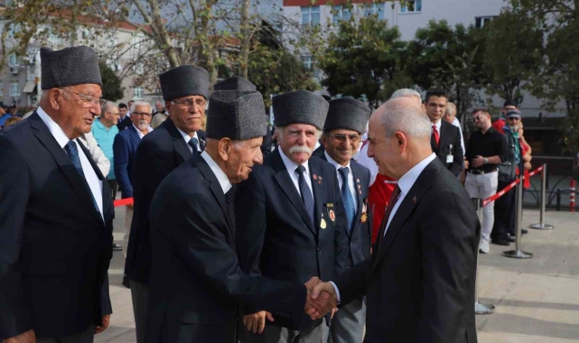 Büyük Zafer'in 102'inci yılı Büyükçekmece'de düzenlenen törenle kutlandı