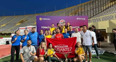 Büyükşehir Belediye Spor Kulübü'nden atletizmde tarihi başarı