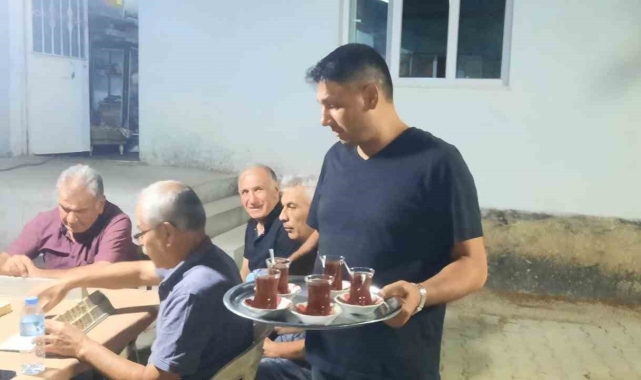 Çaycıdan "insanlık ölmemiş" dedirten davranış