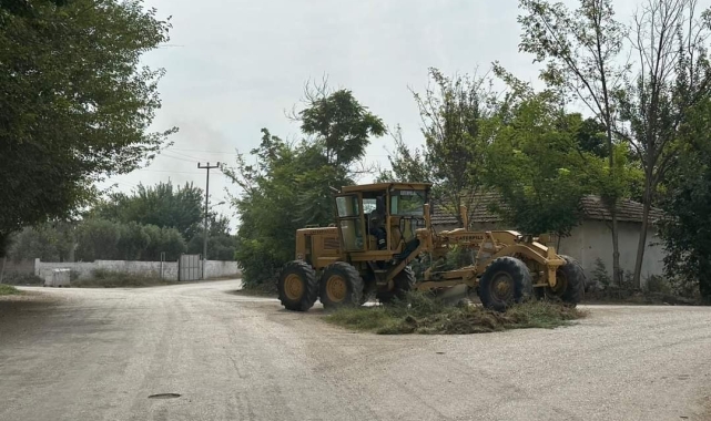 Ceyhan Belediyesi'nden Mustafabeyli Mahallesi'nde kapsamlı temizlik seferberliği