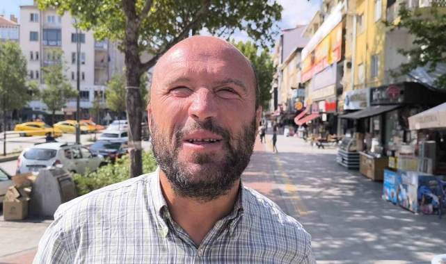 'Çikolatalı Sami' olarak bilinen görme engelli vatandaşın lunapark videosu viral oldu