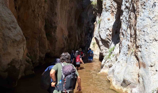 Çimenli Kanyonu doğaseverlerin gözdesi oldu