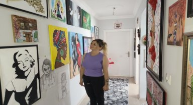 Çocukluk hayalini yıllar sonra evini resim atölyesine çevirerek gerçekleştirdi