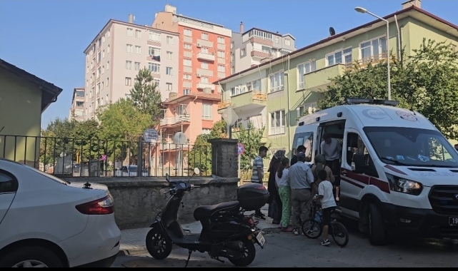 Çorum'da iki aracın çarpışması sonucu 3 kişi yaralandı