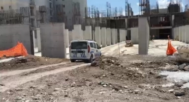 Çorum'da inşaattan düşen işçi öldü