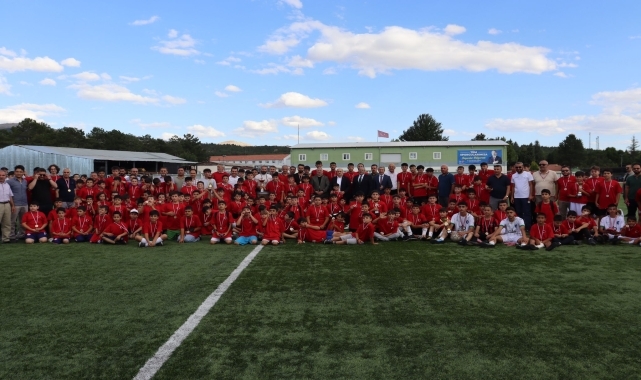 Çorum'da yaz Kur'an kursları arasındaki futbol turnuvasına 400 öğrenci katıldı