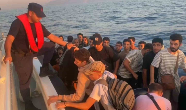 Datça açıklarında 27 düzensiz göçmen kurtarıldı