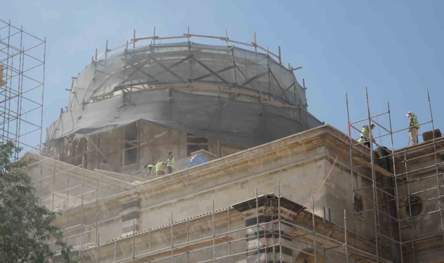 Depremde hasar gören tarihi yapılar 40 derece sıcaklıkta restore ediliyor