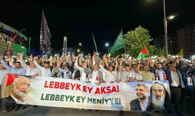 Diyarbakır'da İsrail'i protesto sonrası kahve zincirine taşlı saldırı