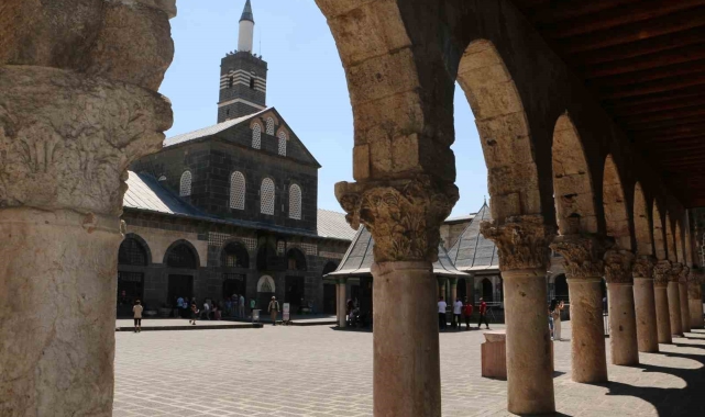 Diyarbakır'da tarihi mekanlarda "Eyyam-ı Bahur" sakinliği