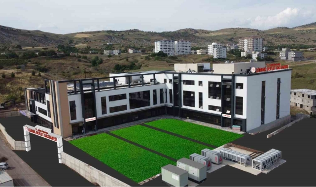 Diyarbakır'ın Çermik ilçesinde 50 yataklı devlet hastanesi hizmet vermeye başladı