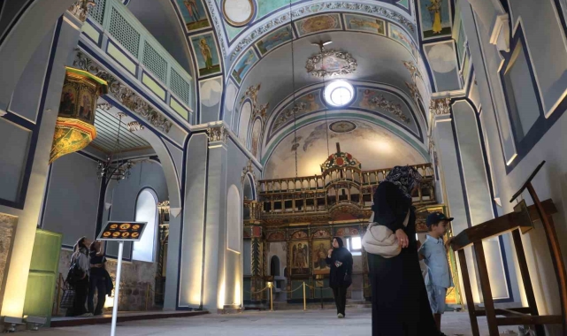 Dünyada ayakta duran en eski kilise: Aya Eleni