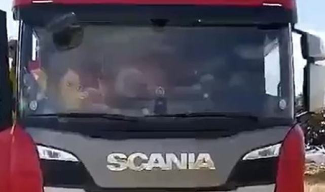 Edirne'de çakarlı tırın sürücüsüne 6 bin 439 lira ceza