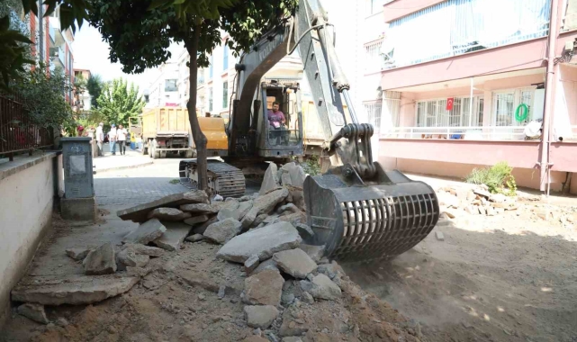 Efeler'in ulaşım ağı yenileniyor