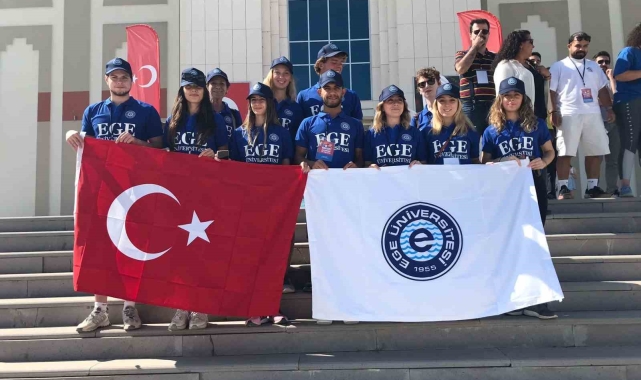 Egeli gençler Büyük Taarruz'un 102'nci yılını zaferin yaşandığı topraklarda kutladı