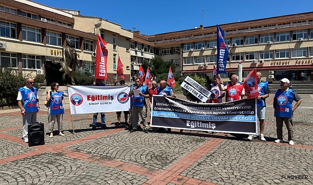 EĞİTİM-İŞ’TEN ÖĞRETMENLİK MESLEK KANUNU’NA TEPKİ!