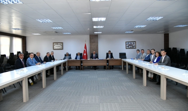 Eğitim yatırımları toplantısı Çorlu'da düzenlendi