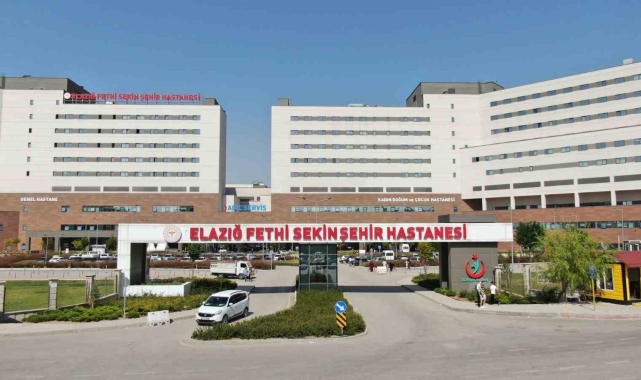 Elazığ Fethi Sekin Şehir Hastanesinde, 'V-NOTES' ameliyatı yapılmaya başlandı