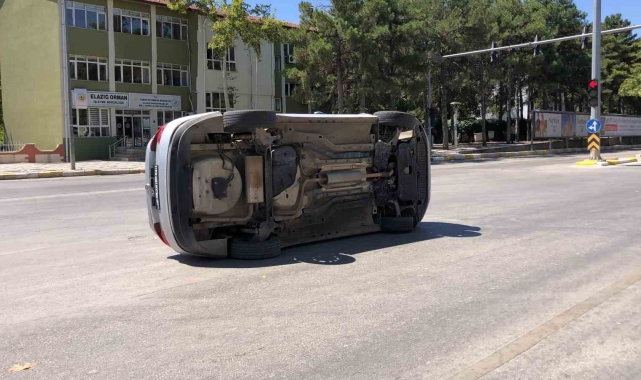 Elazığ'da trafik kazası: 1 yaralı
