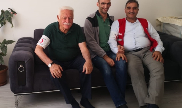 Erzurum Kızılayı'ndan vefa ziyaretleri