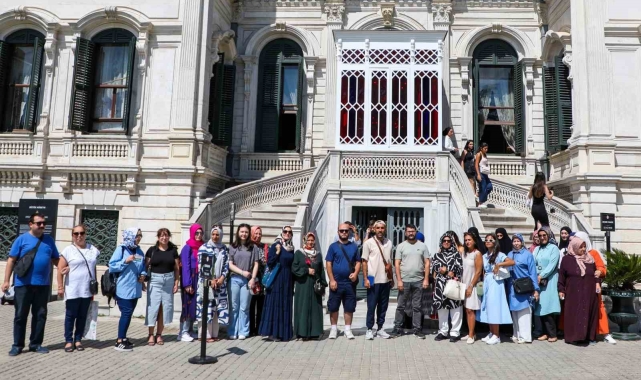Esenlerliler'den Yıldız Sarayı'na ziyaret
