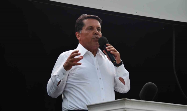 Esenyurt Belediye Başkanı Ahmet Özer: "Kentsel Dönüşüm Bilgilendirme Toplantısı'na katıldı