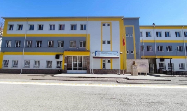 Eskişehir Ahmet Sezer Ortaokulu büyük başarı elde etti