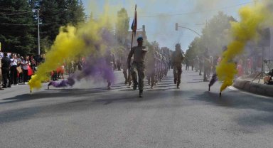 Eskişehir'de Zafer Bayramı büyük coşkuyla kutlandı