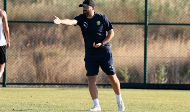 Fatih Çardakçı: "Gurur duyulan bir takım olacağız"