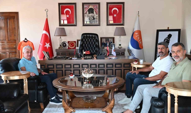 Finike'de gündem Batı Antalya ekonomisi