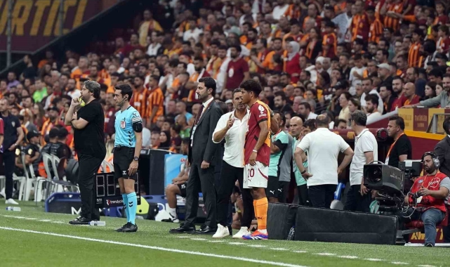 Gabriel Sara, Galatasaray'da ilk maçına çıktı