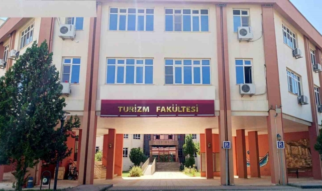 GAÜN Gastronomi ve Mutfak Sanatları Bölümü YKS'de zirvede