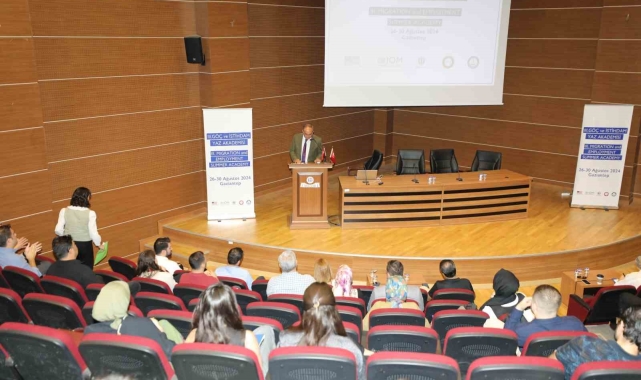 GAÜN'de göç ve istihdam akademisi başladı